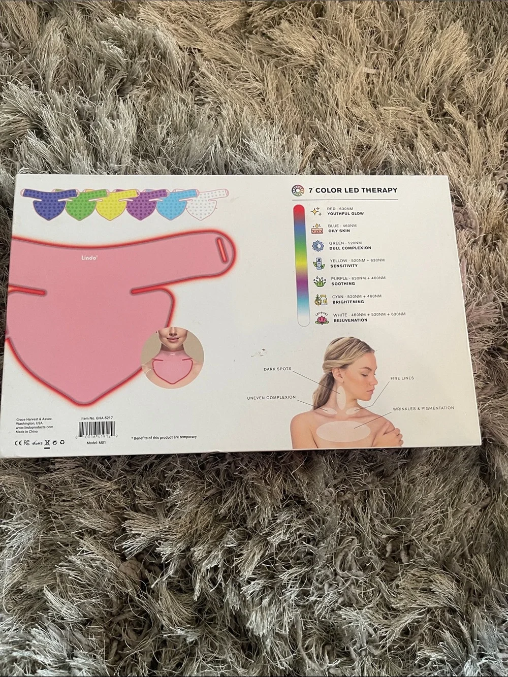 Pink LED Therapy Neck & Décolletage Mask - Picture 1 of 7